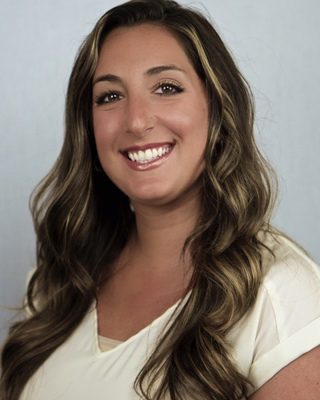 As seen on a Sussex Directories Inc site lindsay headshot